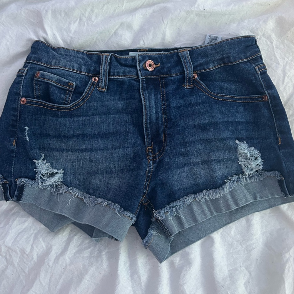 Re generation shorts